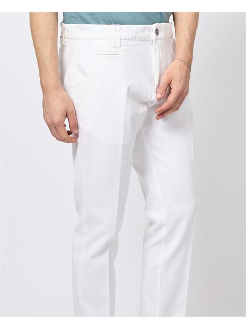 Pantaloni uomo chinos Yes Zee in cotone YES ZEE | P630-FE000101